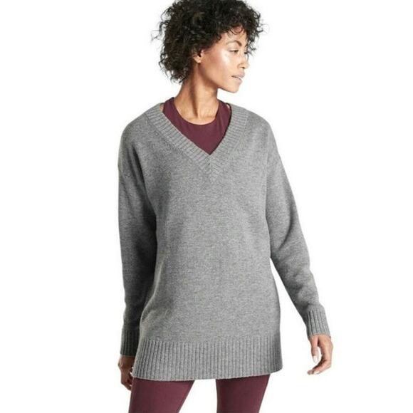 Athleta Wool Cashmere V Neck Long Sleeve Tunic Gray Sweater Cozy Minimalist M - Picture 15 of 16
